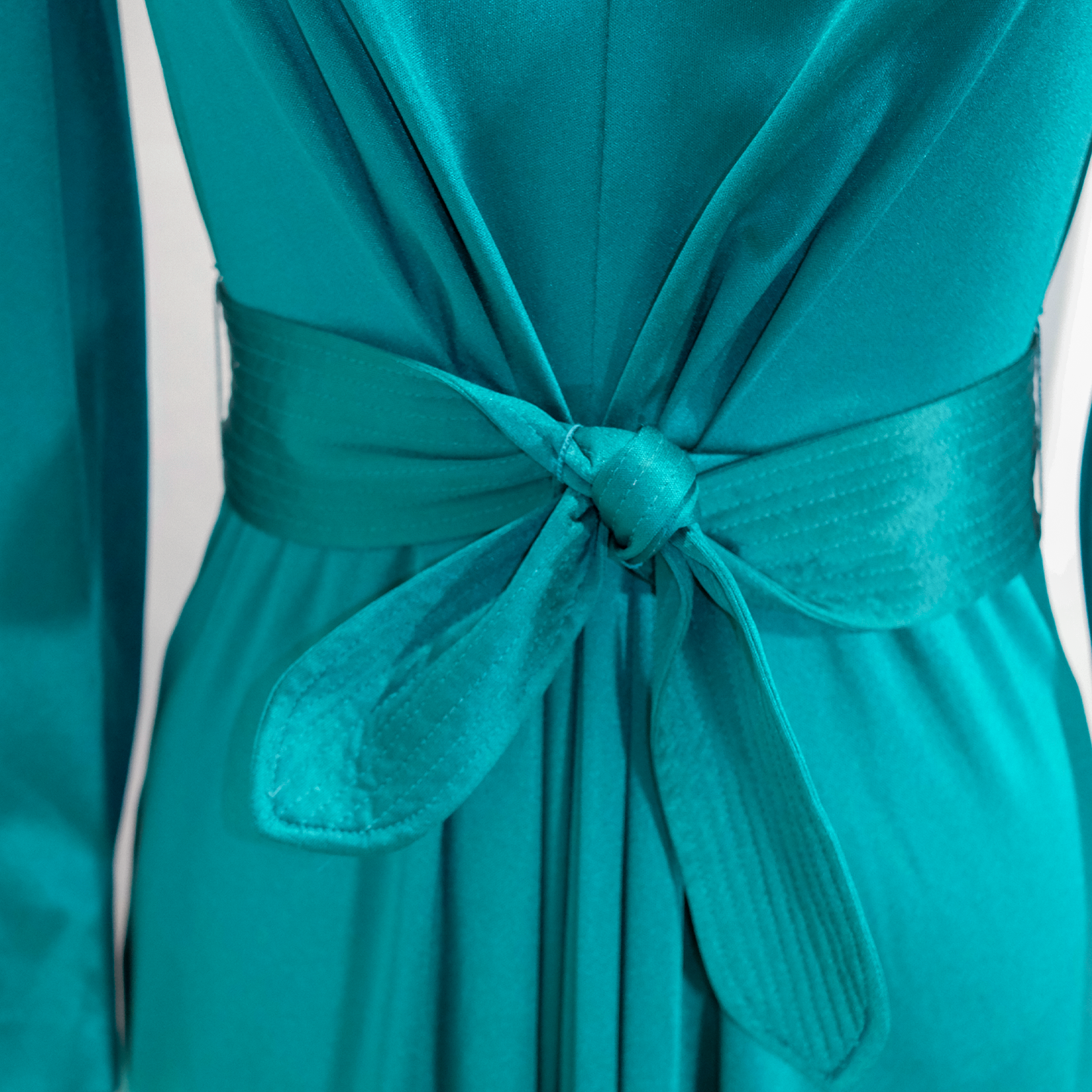 Vintage Berkertex Teal Gown with Beaded Sleeves- Size 6/8 - Excellent condition