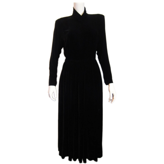 Vintage 1880's Calvin Klein Classics Black Velvet Gown- Size 4